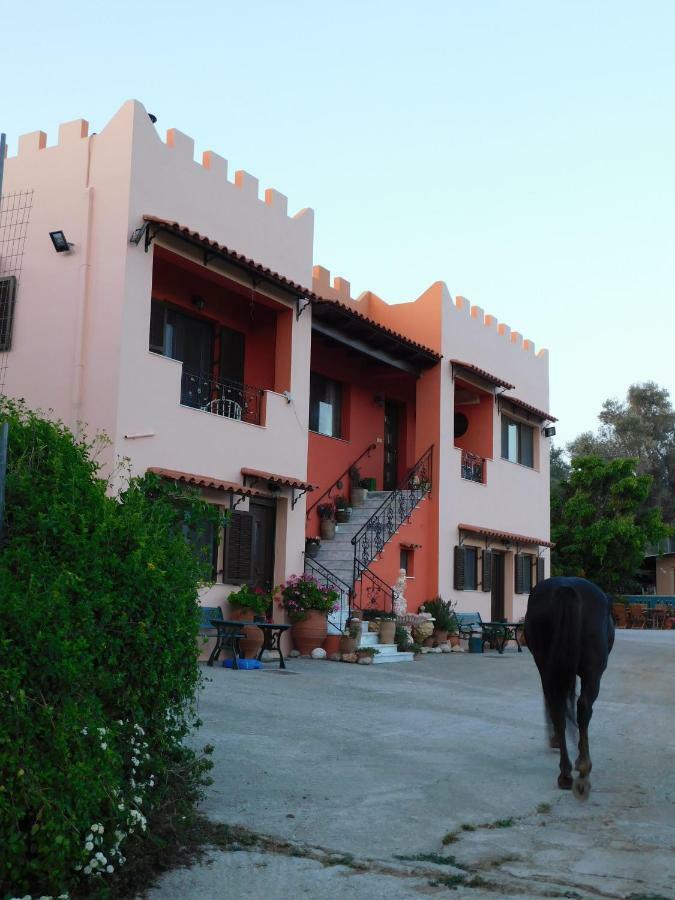 Kastro Studios Pigí Екстериор снимка